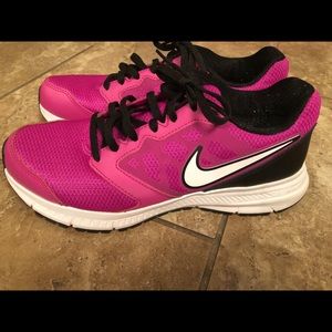 Nike Downshifter 6